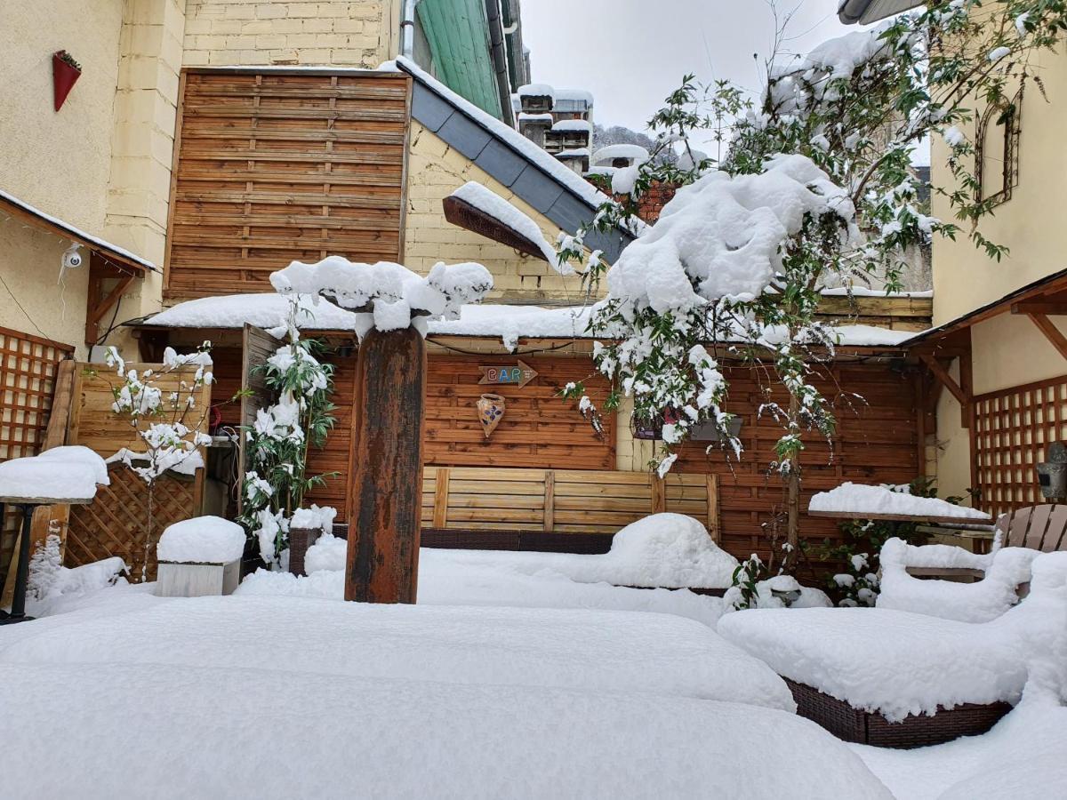 Le Patio De Luchon Bed & Breakfast Bagneres-de-Luchon Exterior photo