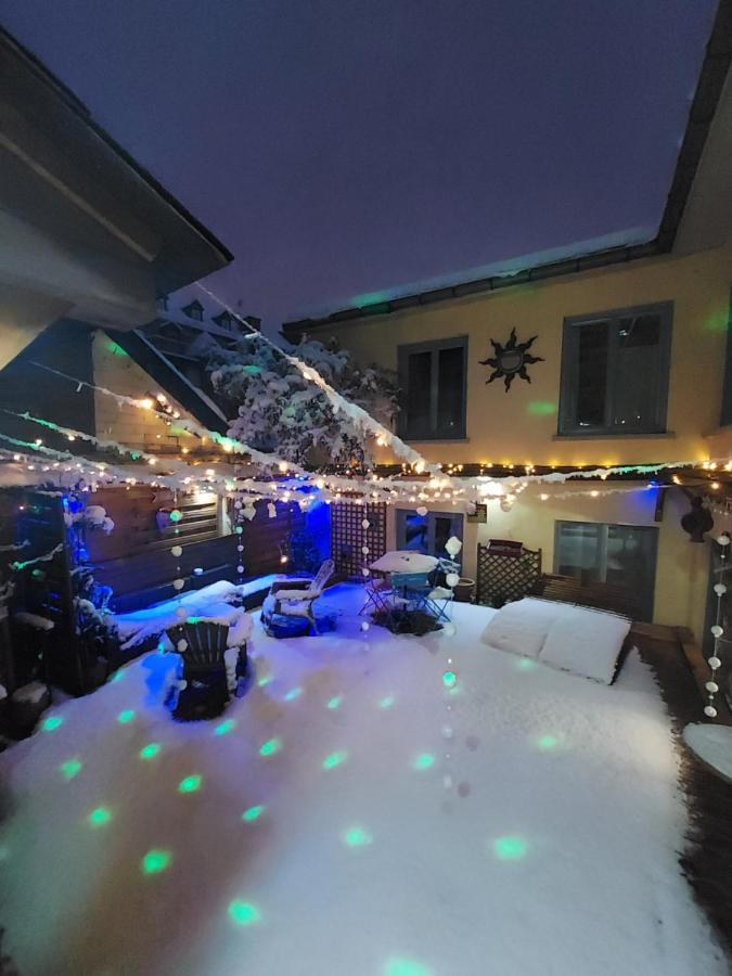 Le Patio De Luchon Bed & Breakfast Bagneres-de-Luchon Exterior photo